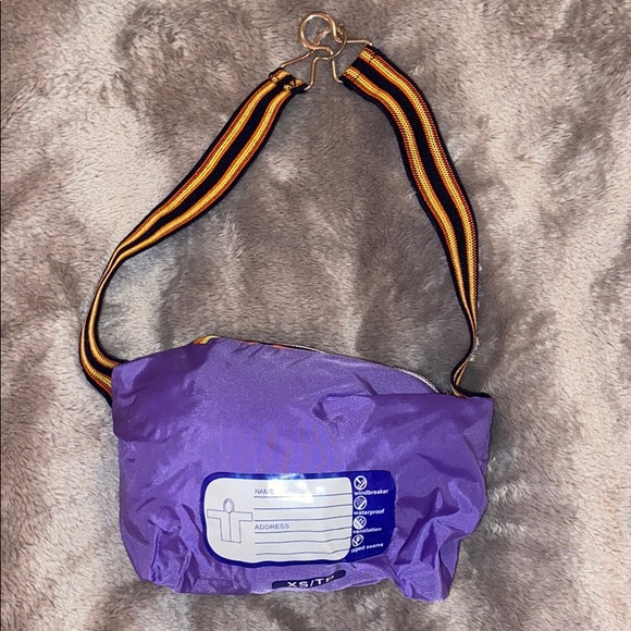 Purple K-Way - Picture 2 of 11